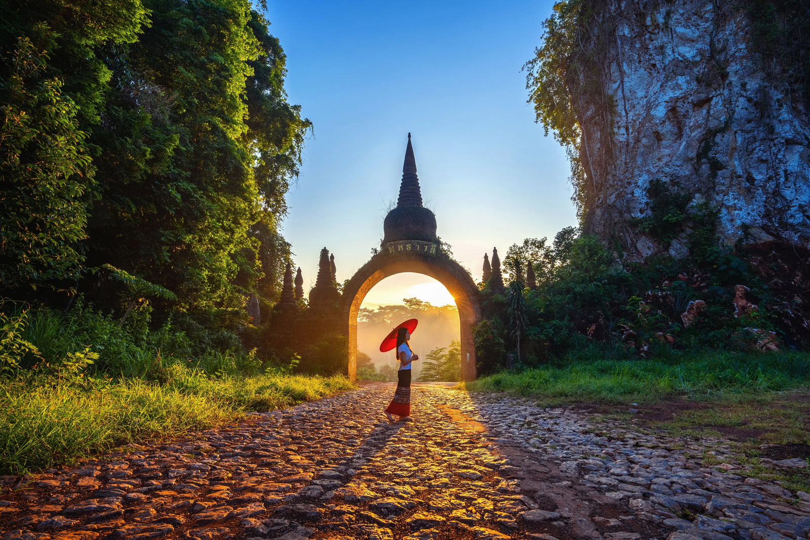 Chiang Mai — temples and mountain escapes